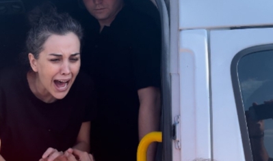 Dilan Polat takipçilerine seslendi: "Fetih Suresi okur musunuz"