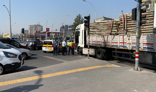 Diyarbakır’da TIR'ın çarptığı yaşlı adam öldü