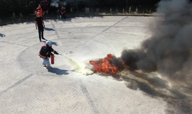 Düzce'de yangın tahliye tatbikatı yapıldı