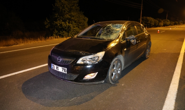 Elazığ’da otomobilin çarptığı kadın ağır yaralandı