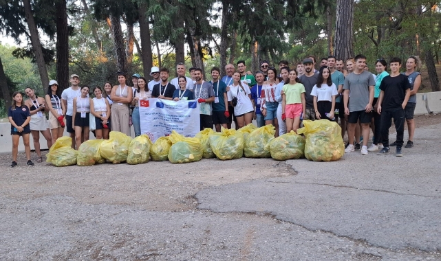 Erasmus öğrencileri, Antalya'da doğa için bir araya geldi