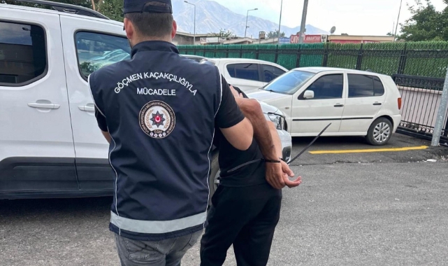 Erzincan’da 5 düzensiz göçmen yakalandı