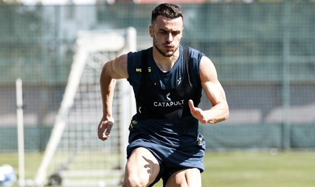 Fenerbahçe'de Kasımpaşa maçı çalışmaları sürüyor