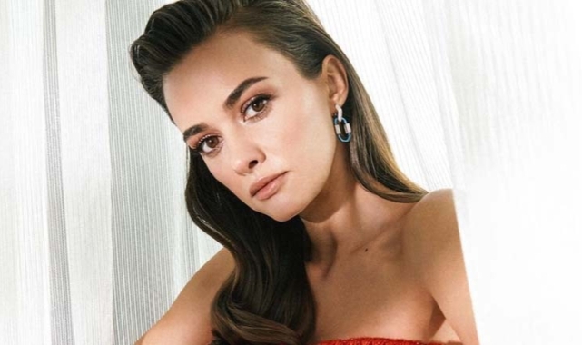 Hande Soral altın yüzüğün sahibini arıyor