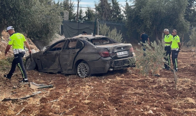 Hurdaya dönen araçtan burnu bile kanamadan çıktı