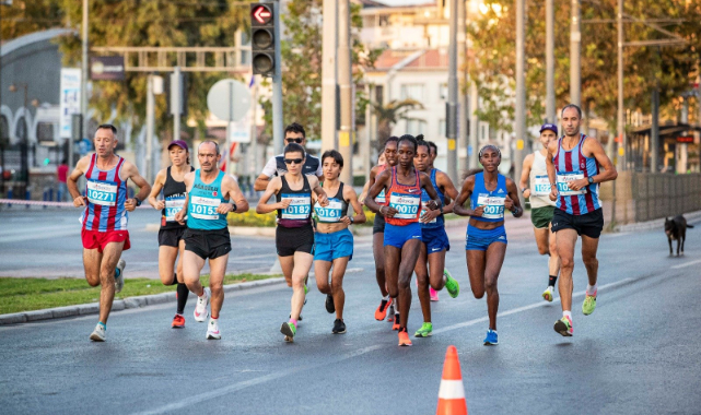 İzmir'de 9 Eylül Yarı Maratonu düzenlenecek