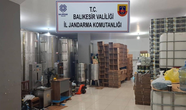 Jandarmadan sahte zeytinyağı üretenlere operasyon
