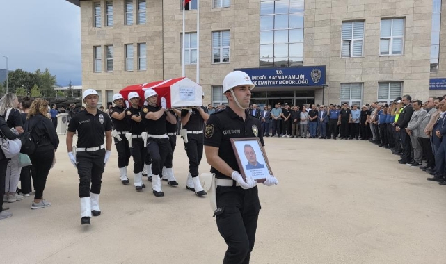 Kansere yenik düşen emekli polis son yolculuğuna uğurlandı