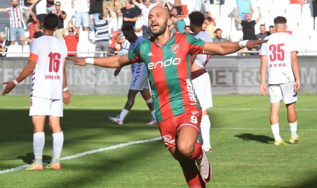 Karşıyaka zirve yarışına ortak oldu