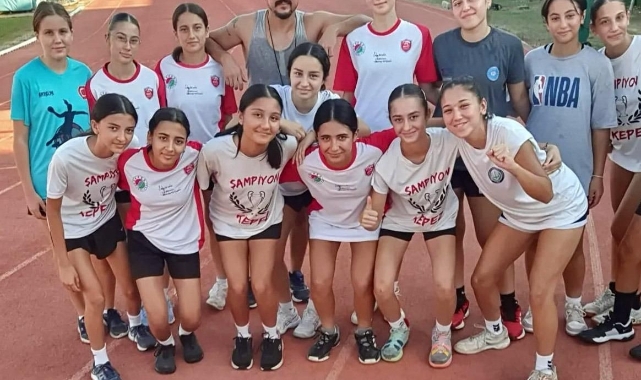 Kepez’in hentbolcuları 1. Lig’e hazırlanıyor