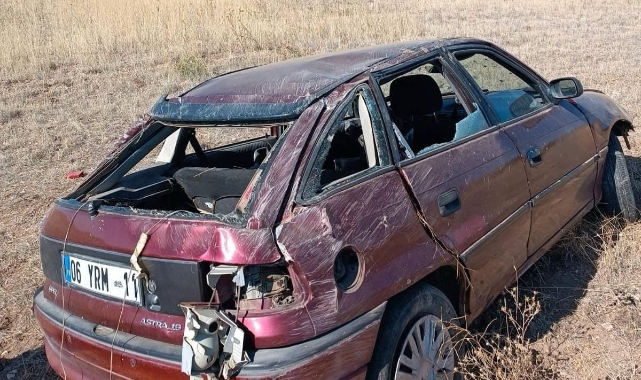 Kontrolden çıkan otomobil şarampole devrildi