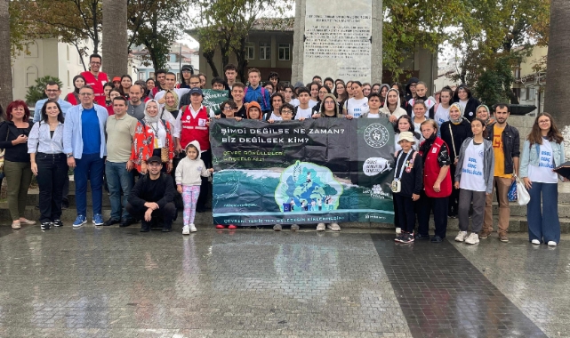 Mudanya'da önce temizlik sonra panel