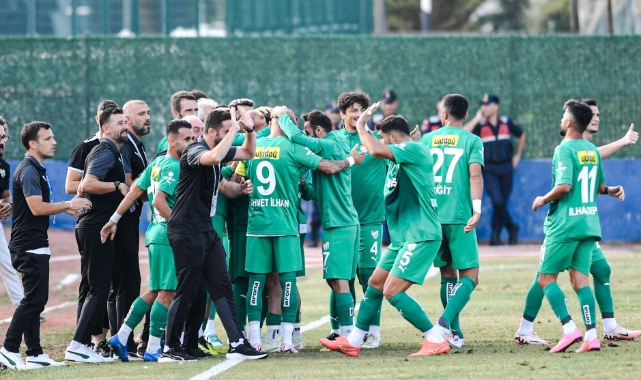 Mustafa Bozbey'den Bursaspor'a tebrik mesajı