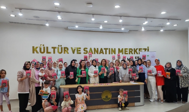 Osmangazi Belediyesi kadınların kitaba erişimini kolaylaştırıyor