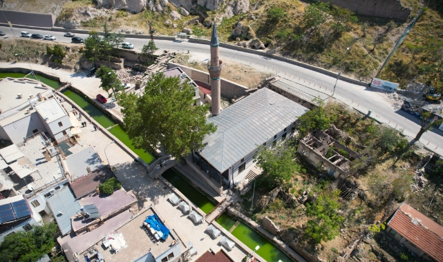 Osmanlı döneminden kalan tarihi yapı: Çay Camii