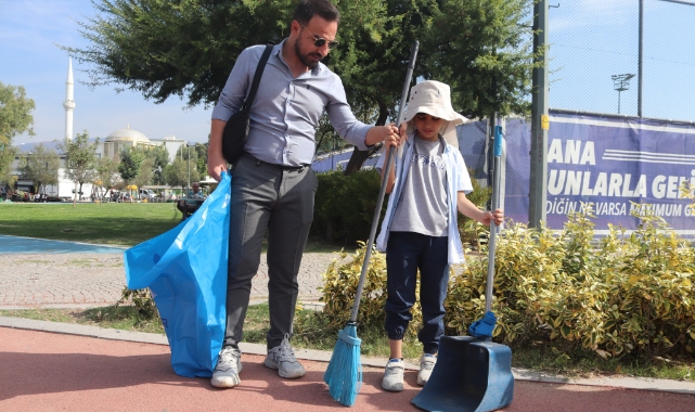 Otizmli çocukların topladığı atıklar ormanlara fidan olacak