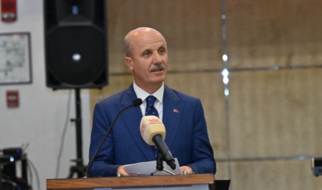 Özvar öğrencilere seslendi: "Tarihi bir sürecin parçasısınız"