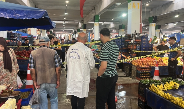 Pazarcı esnafı ile husumetlisi arasında kavga: 1 ölü, 1 yaralı