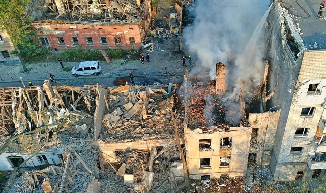 Rusya'dan Lviv kentine füze saldırısı