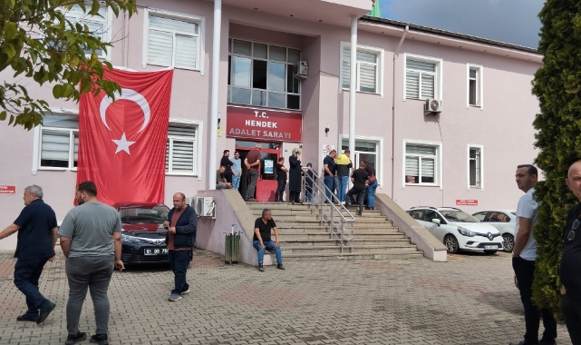 Sakarya'daki patlamaya ilişkin fabrika sahiplerinin aralarında bulunduğu şüpheliler adliyede