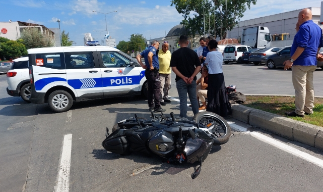 Samsun'da otomobil ile motosiklet çarpıştı