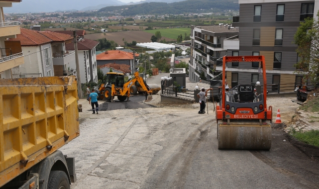 Serdivan’da asfalt çalışmaları sürüyor