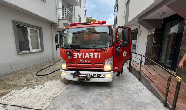 Sinop'ta bir evin balkonunda korkutan yangın