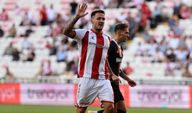 Sivasspor’da Rey Manaj şoku!