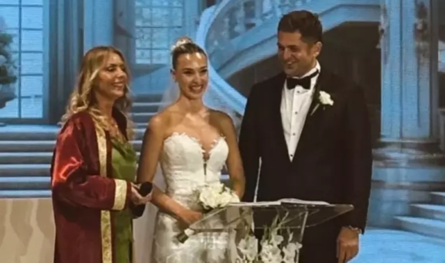Survivor'da tanışan çiftin mutlu günü