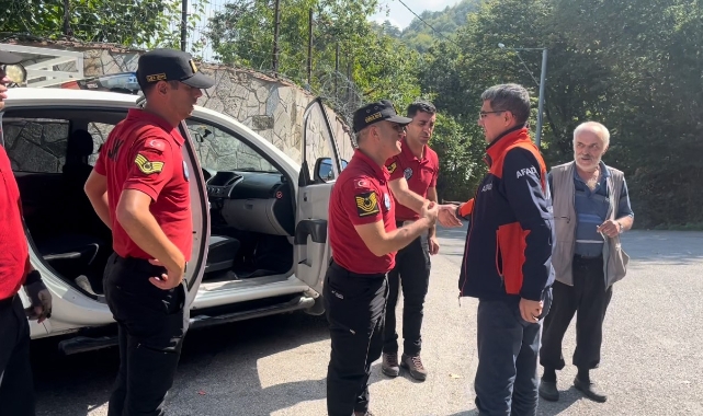 Uludağ'ın eteklerinde nefes kesen kurtarma! 3 arkadaş mahsur kaldı