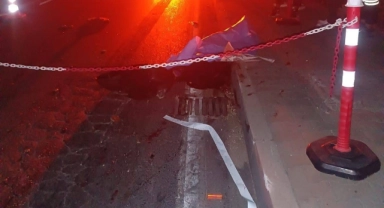 Üniversite öğrencisi kurye motosiklet kazasında öldü