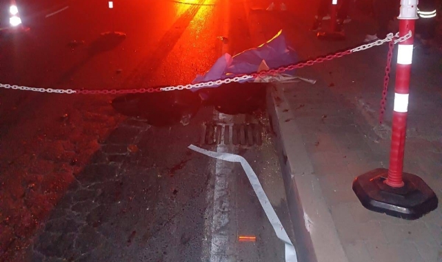 Üniversite öğrencisi kurye motosiklet kazasında öldü