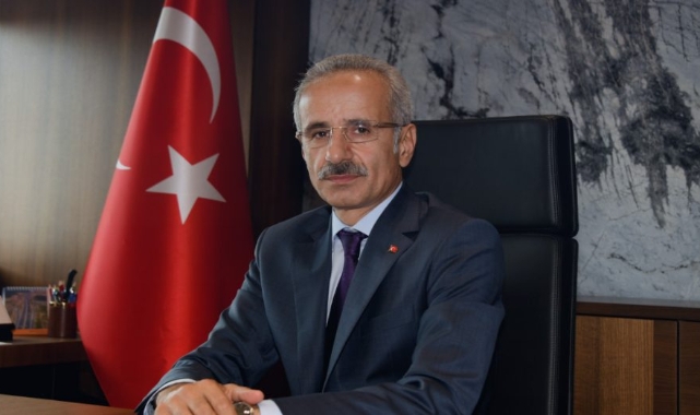 Uraloğlu:" İzmir'i İstanbul'a komşu yaptık"