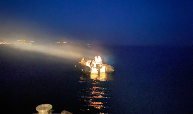 Yunan Sahil Güvenlik göçmenleri ölüme terk ediyor!