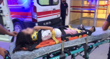Adıyaman’da oyun oynayan kız çocuğuna otomobil çarptı