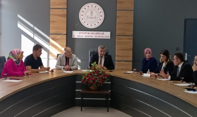 Afyonkarahisar'da eğitime yeni çağ toplantısı