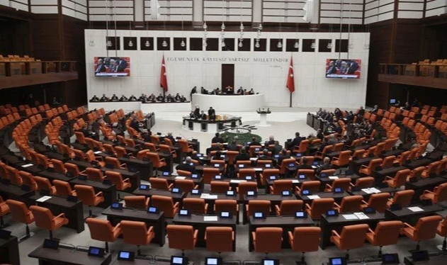 AK Parti’de üç yeni kanun teklifi hazırlığı