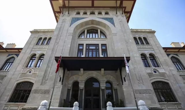 Ankara Valiliğinden ses hızı üzerinde uçuş duyurusu