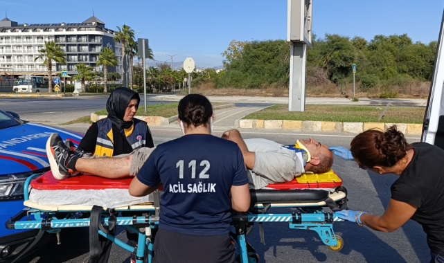 Antalya'da 2 motosiklet çarpıştı