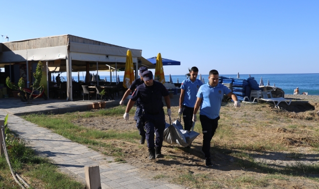 Antalya'da 20 yaşındaki gencin cansız bedeni kıyıya vurdu