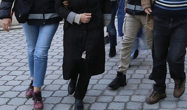 Antalya'da yeni doğmuş bebeği klozete bırakıp kaçtılar!