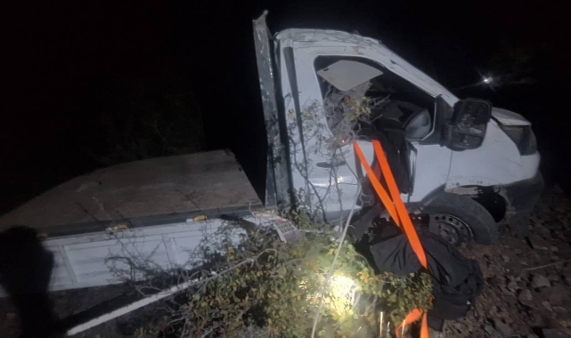 Artvin’de kamyonet uçuruma yuvarlandı: 2 ölü