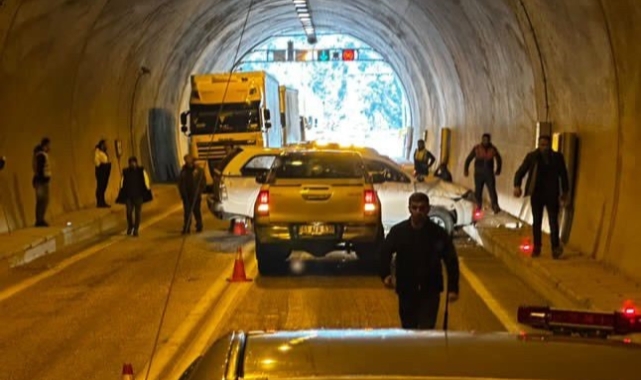 Artvin'de tünel içinde trafik kazası