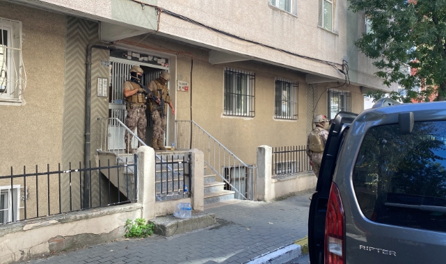 Avcılar’da özel harekat destekli aranan şahıs operasyonu!
