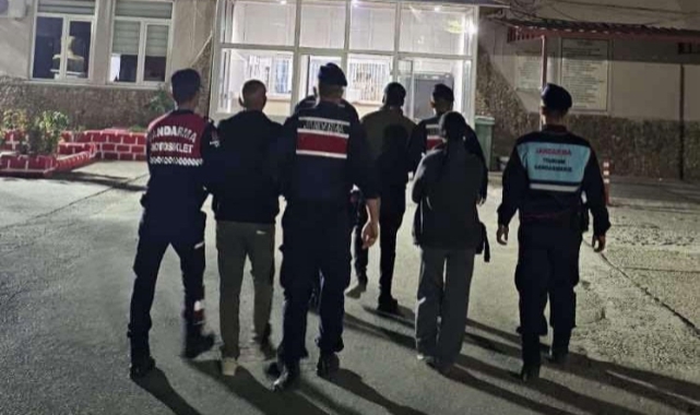 Aydın'da uyuşturucu satarken suçüstü yakalandı