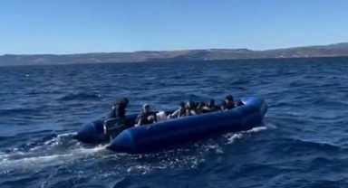 Ayvacık açıklarında 15 kaçak göçmen yakalandı
