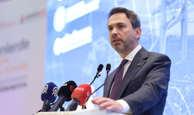 Bakan Alparslan Bayraktar'dan önemli açıklamalar!