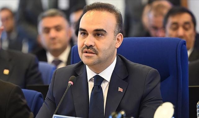 Bakan Kacır'dan "Recai Kutan" paylaşımı