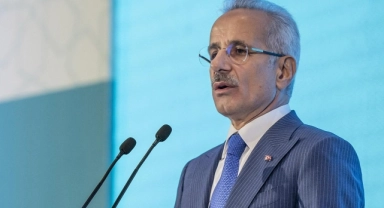 Bakan Uraloğlu'ndan Dünya Gazeteciler Günü mesajı