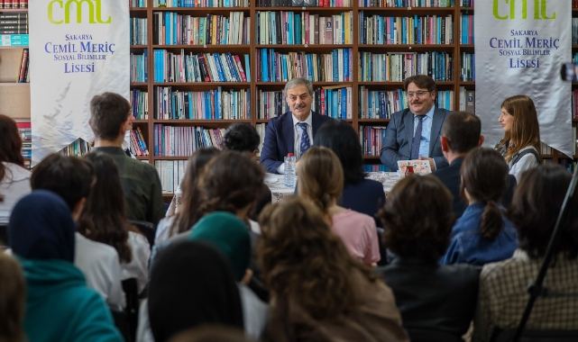 Başkan Alemdar gençlere seslendi